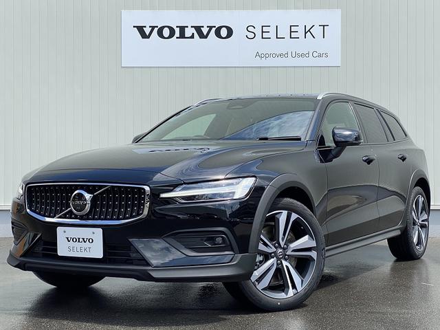 V60クロスカントリー（ボルボ）クロスカントリー　アルティメット　Ｂ５　ＡＷＤ　インテリセーフ標準　ナッパレザー　Ｇｏｏｇｌｅナビ　３６０°カメラ　ＥＴＣ 中古車画像