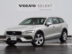 ボルボ　Ｖ６０　クロスカントリー　プラス　Ｂ５　ＡＷＤ