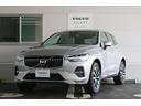 ＸＣ６０ アルティメット　Ｂ５　ＡＷＤ　登録済未使用車　Ｇｏｏｇｌｅ　サンルーフ　シートヒーター　ステアリングヒーター　フロントシートベンチレーション機能リラクゼーション機能　ｈａｒｍａｎ／ｋａｒｄｏｎ（1枚目）