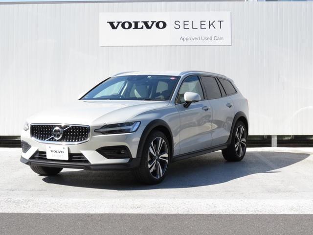 Ｖ６０(ボルボ) クロスカントリー　Ｔ５　ＡＷＤ　プロ　ワンオーナー　パイロットアシスト　３６０カメラ 中古車画像