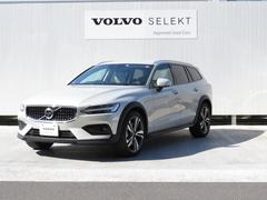 ボルボ　Ｖ６０　クロスカントリー　Ｔ５　ＡＷＤ　プロ