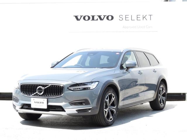 Ｖ９０(ボルボ) クロスカントリー　Ｂ５　ＡＷＤ　プロ　グーグル内蔵　スマホ遠隔操作　パイロットアシスト 中古車画像