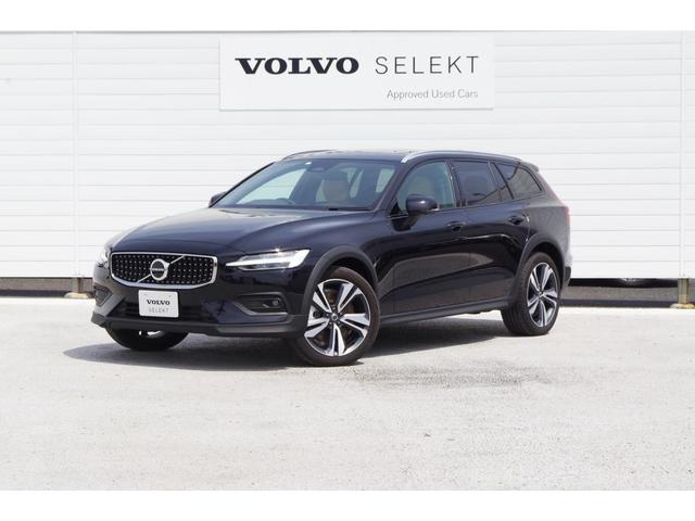 Ｖ６０(ボルボ) クロスカントリー　Ｂ５　ＡＷＤ　プロ　２０２３年モデル　弊社デモカー　パノラマ・ガラスサンルーフ 中古車画像