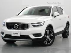 ボルボ　ＸＣ４０　リチャージ　ＰＨＶ　Ｔ５　インスクリプション