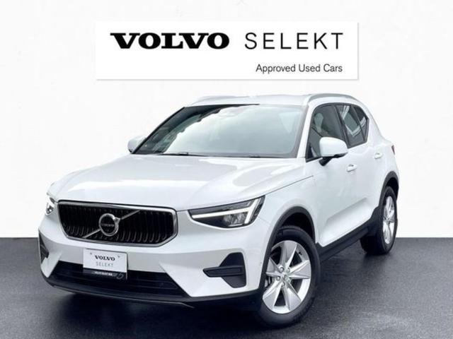 ＸＣ４０(ボルボ) プラス　Ｂ３　２０２４年モデル　登録済み未使用車　クライメートＰＫＧ　ＳＵＶ　電動テールゲート 中古車画像