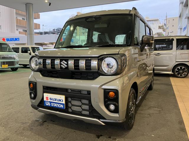 沖縄県の中古車ならスペーシアギア ギア　ＨＹＢＲＩＤ　ＸＺ　【リースアップ車両】　オートライト　スライドドア　プッシュスタート　シートヒーター　オートエアコン　スズキセーフティーサポート　衝突被害軽減システム　アイドリングストップ