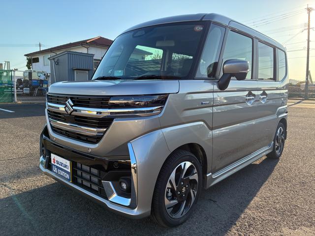 ナビ・全方位カメラで車庫入れも楽々☆ メーカー直営の安心と信頼☆