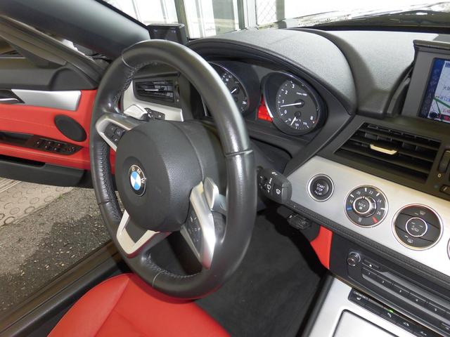 Ｚ４ ｓＤｒｉｖｅ３５ｉ　走行距離２９７００キロ／左ハンドル／赤革シート／令和８年１２月まで車検有／ＧＰＳレーダー／ドラレコ／Ｂカメラ（36枚目）