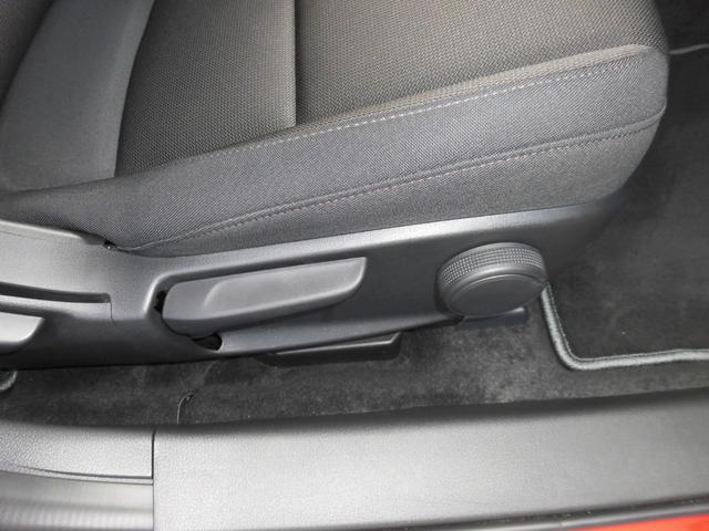 ＭＡＺＤＡ３ファストバック １５Ｓツーリング　ワンオーナー／禁煙車／マツダコレクト／純正ナビ／３６０度ビューカメラ／前後ドラレコ／ＥＴＣ２．０／ＭＧプレミアム　ボディーコーティング済／衝突安全／ブラインドスポットモニター（29枚目）