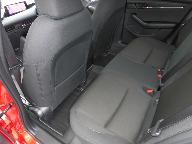 ＭＡＺＤＡ３ファストバック １５Ｓツーリング　ワンオーナー／禁煙車／マツダコレクト／純正ナビ／３６０度ビューカメラ／前後ドラレコ／ＥＴＣ２．０／ＭＧプレミアム　ボディーコーティング済／衝突安全／ブラインドスポットモニター（48枚目）