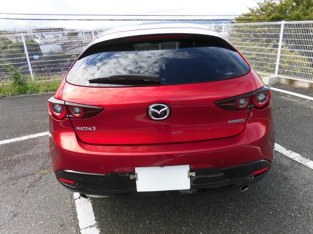 ＭＡＺＤＡ３ファストバック １５Ｓツーリング　ワンオーナー／禁煙車／マツダコレクト／純正ナビ／３６０度ビューカメラ／前後ドラレコ／ＥＴＣ２．０／ＭＧプレミアム　ボディーコーティング済／衝突安全／ブラインドスポットモニター（72枚目）