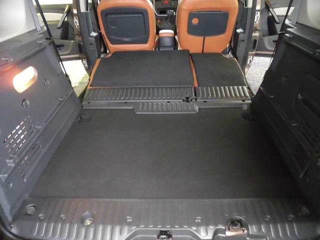 カングー ゼン　走行距離３９７００キロ／後期型　１．２Ｌ　ターボ／ＮＡＶＩ／フルセグＴＶ／Ｂカメラ／リヤモニター／ドラレコ／ＦＯＣＡＬサウンド／ボディーガラスコート済／Ｒ１．３．５．６年ディーラーにて定期点検整備（57枚目）