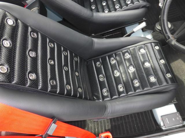 MINI  1270cc OERキャブ/4速MT/クーラー/フルバケットシート/10インチ/ロールゲージ(19枚目)