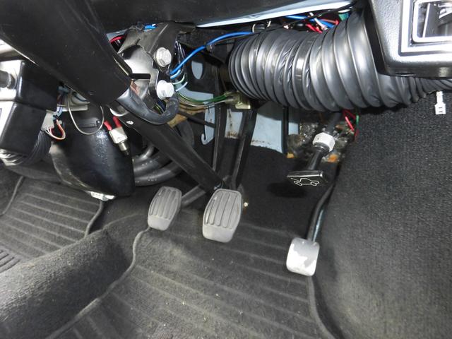 MINI  1270cc OERキャブ/4速MT/クーラー/フルバケットシート/10インチ/ロールゲージ(34枚目)