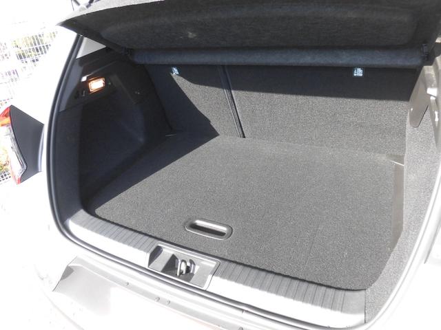 キャプチャー インテンス　走行２４８００キロ／全方位モニター／３６０度ドラレコ／Ｃａｒ　Ｐｌａｙ、Ａｎｄｒｏｉｄ　Ａｕｔｏ対応ディスプレイオーディオ／アクティブブレーキ／車線逸脱警報／ＢＳＭ／シートヒーター／ワンオーナー禁煙車（54枚目）