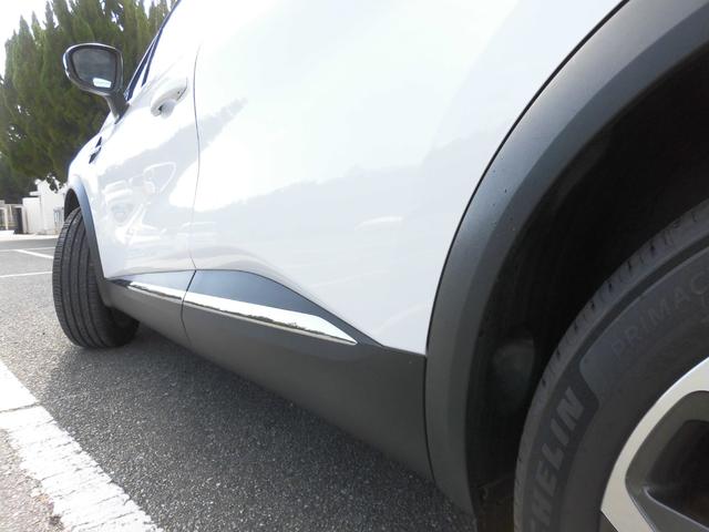 キャプチャー インテンス　走行２４８００キロ／全方位モニター／３６０度ドラレコ／Ｃａｒ　Ｐｌａｙ、Ａｎｄｒｏｉｄ　Ａｕｔｏ対応ディスプレイオーディオ／アクティブブレーキ／車線逸脱警報／ＢＳＭ／シートヒーター／ワンオーナー禁煙車（69枚目）