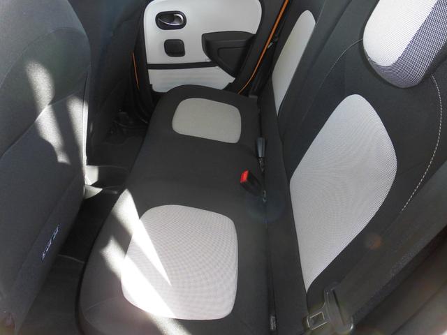 トゥインゴ ＥＤＣ　後期型／ジョンマンゴー／走行距離２０６００キロ／ディスプレイオーディオ／ＥＴＣ／ドライブレコーダー／車線逸脱警報／バックソナー／禁煙車（46枚目）