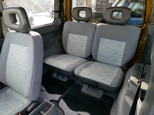 ジムニー ランドベンチャー　イエローオーカー新全塗装　ＡＴ・ＰＳ・ＡＢ　イエローオーカー新全塗装　新品断熱ＵＶカットＦガラス　カリフォルニアミラー　社外ＡＷ　社外前後ステンバンパー　ＥＴＣ　パワステ　オートマ　エアバッグ　ＡＢＳ　純正ＯＰウッド調パネル（23枚目）
