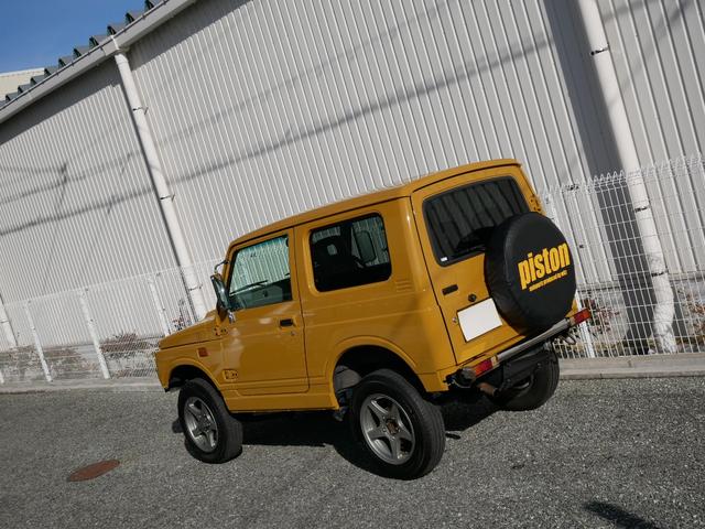 ジムニー ランドベンチャー　イエローオーカー新全塗装　ＡＴ・ＰＳ・ＡＢ　イエローオーカー新全塗装　新品断熱ＵＶカットＦガラス　カリフォルニアミラー　社外ＡＷ　社外前後ステンバンパー　ＥＴＣ　パワステ　オートマ　エアバッグ　ＡＢＳ　純正ＯＰウッド調パネル（52枚目）