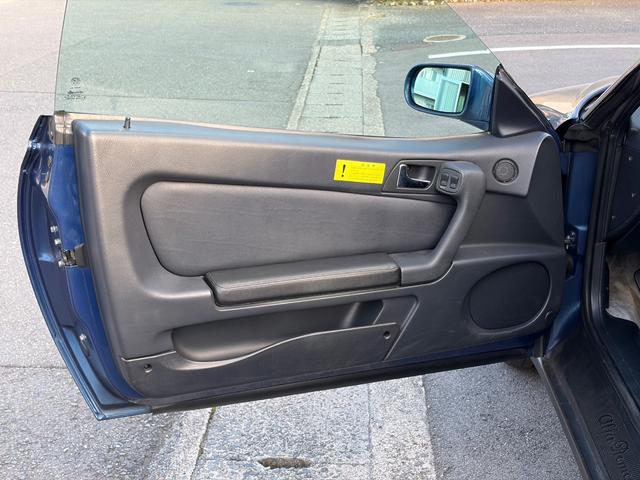 アルファGTV 3.0 V6 24V(25枚目)