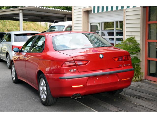 2.5 V6 24V DISTINCTIVE 6MT(5枚目)