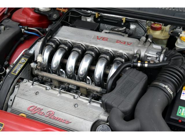 2.5 V6 24V DISTINCTIVE 6MT(12枚目)