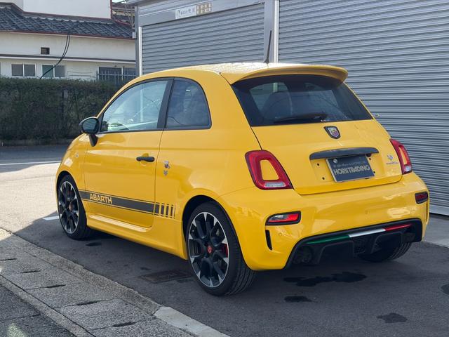 アバルト５９５ コンペティツィオーネ（5枚目）