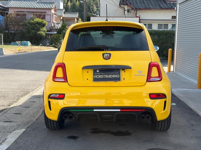 アバルト５９５ コンペティツィオーネ（6枚目）