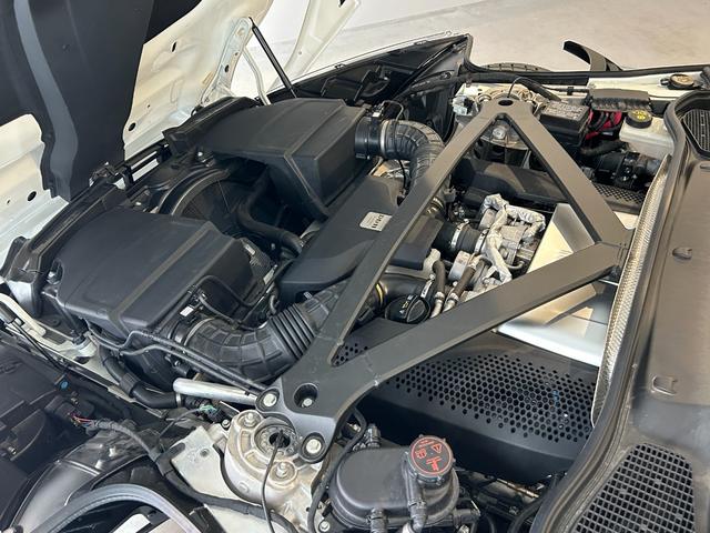 Ｖ８　Ｖ８ヴォランテ　Ｍ１年保証　ダークモカ／クリームトリュフインテリア　アストンマーティンオーディオ　シートヒーター／エアコン　ナビ　ＴＥＣ　全周囲カメラ　障害物センサー(52枚目)