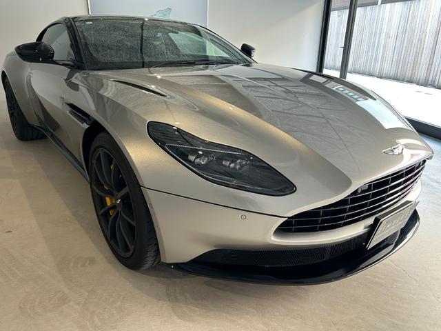 ＤＢ１１ Ｖ８（3枚目）