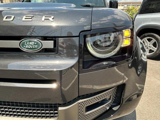 ディフェンダー １１０Ｘ－ダイナミックＨＳＥ　Ｄ３００　認定中古車　１オーナー　パノラミックスライディングルーフ　エアサス　液晶メーター　デジタルインナーミラー　シートヒーター＆クーラー（フロント）　シートヒーター（リア）　ＭＥＲＩＤＩＡＮ　純正ドラレコ（16枚目）