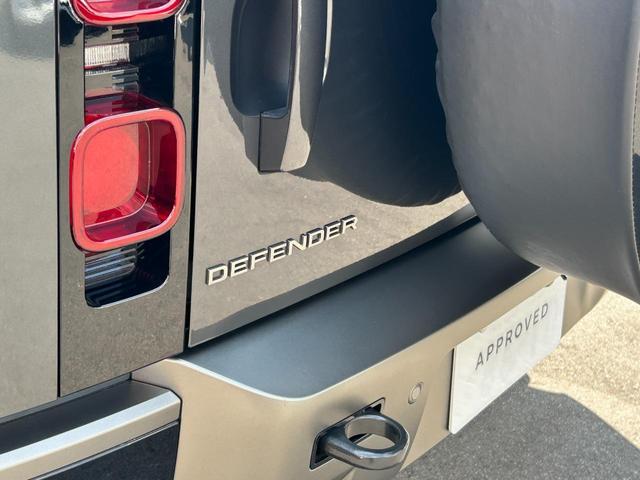 ディフェンダー １１０Ｘ－ダイナミックＨＳＥ　Ｄ３００　認定中古車　１オーナー　パノラミックスライディングルーフ　エアサス　液晶メーター　デジタルインナーミラー　シートヒーター＆クーラー（フロント）　シートヒーター（リア）　ＭＥＲＩＤＩＡＮ　純正ドラレコ（23枚目）