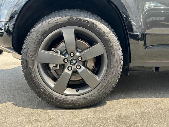 ディフェンダー １１０Ｘ－ダイナミックＨＳＥ　Ｄ３００　認定中古車　１オーナー　パノラミックスライディングルーフ　エアサス　液晶メーター　デジタルインナーミラー　シートヒーター＆クーラー（フロント）　シートヒーター（リア）　ＭＥＲＩＤＩＡＮ　純正ドラレコ（29枚目）