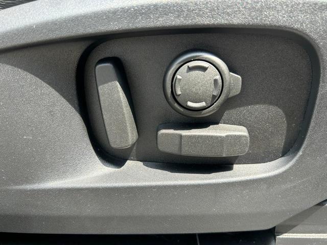 ディフェンダー １１０Ｘ－ダイナミックＨＳＥ　Ｄ３００　認定中古車　１オーナー　パノラミックスライディングルーフ　エアサス　液晶メーター　デジタルインナーミラー　シートヒーター＆クーラー（フロント）　シートヒーター（リア）　ＭＥＲＩＤＩＡＮ　純正ドラレコ（36枚目）