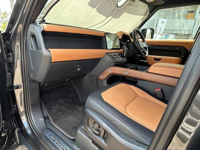 ディフェンダー １１０Ｘ－ダイナミックＨＳＥ　Ｄ３００　認定中古車　１オーナー　パノラミックスライディングルーフ　エアサス　液晶メーター　デジタルインナーミラー　シートヒーター＆クーラー（フロント）　シートヒーター（リア）　ＭＥＲＩＤＩＡＮ　純正ドラレコ（39枚目）