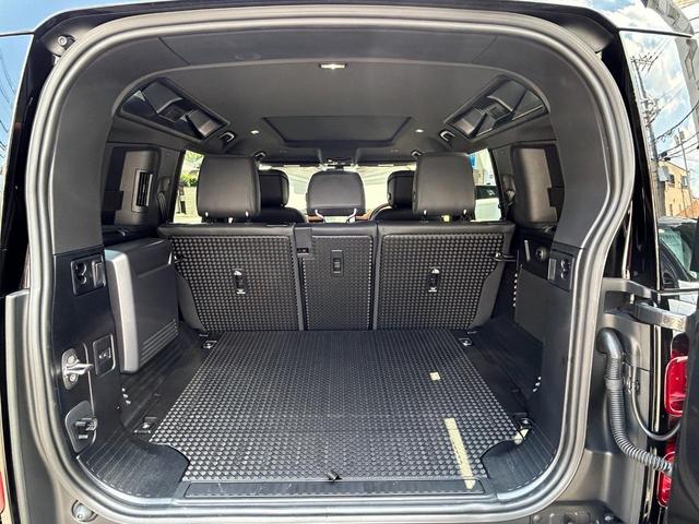 ディフェンダー １１０Ｘ－ダイナミックＨＳＥ　Ｄ３００　認定中古車　１オーナー　パノラミックスライディングルーフ　エアサス　液晶メーター　デジタルインナーミラー　シートヒーター＆クーラー（フロント）　シートヒーター（リア）　ＭＥＲＩＤＩＡＮ　純正ドラレコ（69枚目）