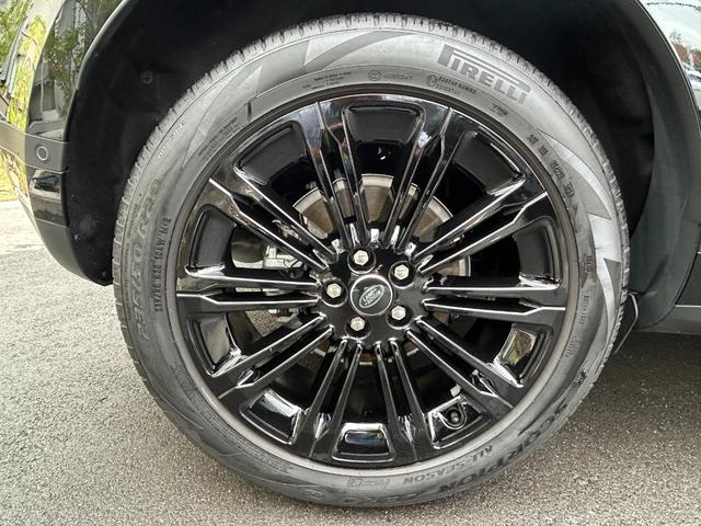 レンジローバーイヴォーク Ｓ　Ｄ２００　認定中古車　１オーナー　シートヒーター（Ｆ／Ｒ）　コールドクライメートパック　デジタルインナーミラー　ワイヤレス充電　パワーリアゲート　ブラックパック　２０インチＡＷ　ＡＣＣ／ＬＫＡ／ＢＳＭ／ＲＴＭ（14枚目）