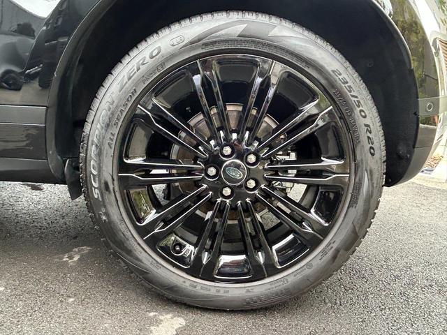 レンジローバーイヴォーク Ｓ　Ｄ２００　認定中古車　１オーナー　シートヒーター（Ｆ／Ｒ）　コールドクライメートパック　デジタルインナーミラー　ワイヤレス充電　パワーリアゲート　ブラックパック　２０インチＡＷ　ＡＣＣ／ＬＫＡ／ＢＳＭ／ＲＴＭ（16枚目）