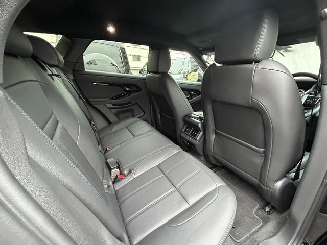 レンジローバーイヴォーク Ｓ　Ｄ２００　認定中古車　１オーナー　シートヒーター（Ｆ／Ｒ）　コールドクライメートパック　デジタルインナーミラー　ワイヤレス充電　パワーリアゲート　ブラックパック　２０インチＡＷ　ＡＣＣ／ＬＫＡ／ＢＳＭ／ＲＴＭ（23枚目）