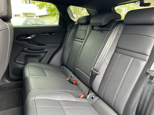 レンジローバーイヴォーク Ｓ　Ｄ２００　認定中古車　１オーナー　シートヒーター（Ｆ／Ｒ）　コールドクライメートパック　デジタルインナーミラー　ワイヤレス充電　パワーリアゲート　ブラックパック　２０インチＡＷ　ＡＣＣ／ＬＫＡ／ＢＳＭ／ＲＴＭ（25枚目）