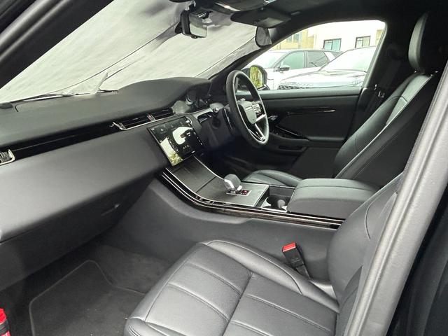 レンジローバーイヴォーク Ｓ　Ｄ２００　認定中古車　１オーナー　シートヒーター（Ｆ／Ｒ）　コールドクライメートパック　デジタルインナーミラー　ワイヤレス充電　パワーリアゲート　ブラックパック　２０インチＡＷ　ＡＣＣ／ＬＫＡ／ＢＳＭ／ＲＴＭ（28枚目）