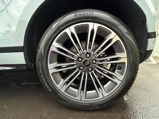 レンジローバーイヴォーク ダイナミック　ＳＥ　Ｐ２００　認定中古車　デジタルインナーミラー　ＭＥＲＩＤＩＡＮ　シートヒータ（Ｆ／Ｒ）　２０ＡＷ　ハンドルヒータ　コールドクライメートパック　サラウンドカメラ　パワーリアゲート　ＡＣＣ／ＬＫＡ／ＢＳＭ／ＲＴＭ（20枚目）