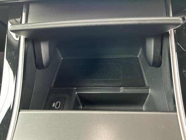 レンジローバーイヴォーク ダイナミック　ＳＥ　Ｐ２００　認定中古車　デジタルインナーミラー　ＭＥＲＩＤＩＡＮ　シートヒータ（Ｆ／Ｒ）　２０ＡＷ　ハンドルヒータ　コールドクライメートパック　サラウンドカメラ　パワーリアゲート　ＡＣＣ／ＬＫＡ／ＢＳＭ／ＲＴＭ（23枚目）