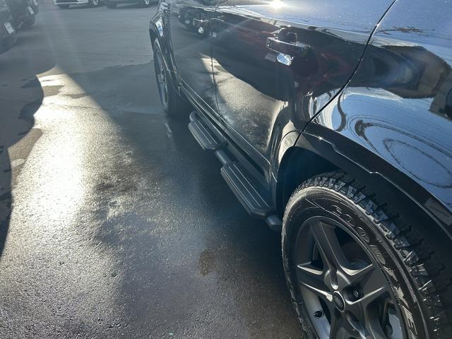 ディフェンダー １１０ＳＥ　Ｐ３００　認定中古車　１オーナ　ＭＥＲＩＤＩＡＮサラウンド　固定サイドステップ　エアサス　３６０カメラ　ワイヤレス充電　シートヒータ　２０ＡＷ　メモリ付パワーシート　純正ドラレコ　ＡＣＣ／ＬＫＡ／ＢＳＭ／ＲＴＭ（14枚目）