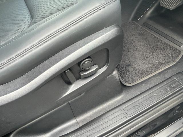 ディフェンダー １１０ＳＥ　Ｐ３００　認定中古車　１オーナ　ＭＥＲＩＤＩＡＮサラウンド　固定サイドステップ　エアサス　３６０カメラ　ワイヤレス充電　シートヒータ　２０ＡＷ　メモリ付パワーシート　純正ドラレコ　ＡＣＣ／ＬＫＡ／ＢＳＭ／ＲＴＭ（23枚目）