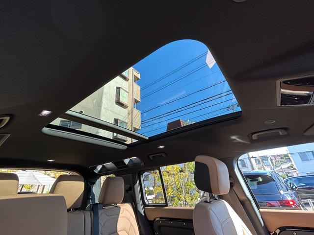 ディフェンダー 110X-ダイナミックHSE D350 認定中古車 7人乗 電動ステップ エアサス シートヒータ&クーラ(フロント)MERIDIAN スライディングパノラミックルーフ コールドクライメートパック ブラックパック 非接触充電 マッドフラップ(23枚目)