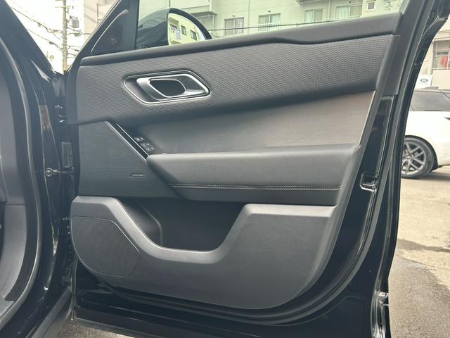 レンジローバーヴェラール Ｒ　ダイナミック　Ｓ　Ｐ２５０　認定中古車　エアサス　スライディングパノラミックルーフ　ＭＥＲＩＤＩＡＮ　シートヒータ（Ｆ）　コールドクライメートパック　パワーリアゲート　ブラックパック　２１ＡＷ　ＡＣＣ／ＬＫＡ／ＢＳＭ／ＲＴＭ（26枚目）