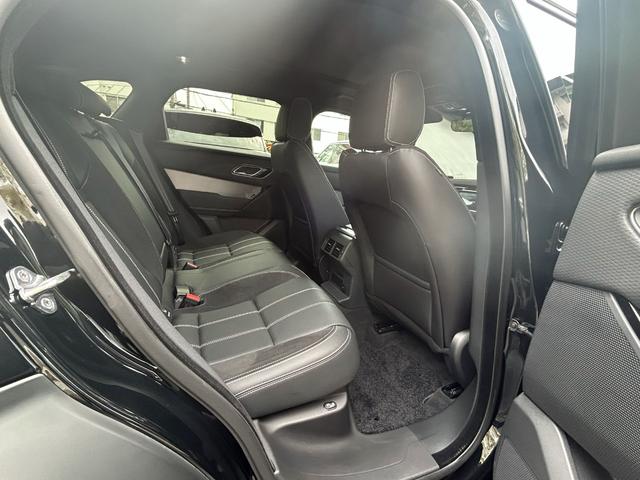 レンジローバーヴェラール Ｒ　ダイナミック　Ｓ　Ｐ２５０　認定中古車　エアサス　スライディングパノラミックルーフ　ＭＥＲＩＤＩＡＮ　シートヒータ（Ｆ）　コールドクライメートパック　パワーリアゲート　ブラックパック　２１ＡＷ　ＡＣＣ／ＬＫＡ／ＢＳＭ／ＲＴＭ（39枚目）