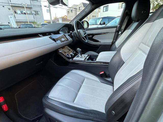 レンジローバーイヴォーク ブロンズコレクション　キュレーテッド　フォージャパン　認定中古車　パノラミックスライディングルーフ　コールドクライメートパック　デジタルインナーミラー　サラウンドカメラ　アルミペダルカバー　パワーテールゲート　純正ドラレコ　ワイヤレス充電　２０インチＡＷ（36枚目）