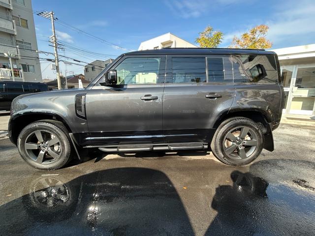 ディフェンダー 110X-ダイナミックHSE D300 認定中古車 1オーナー パノラミックスライディングルーフ サイドステップ ボンネットデカール MERIDIAN シートヒータ(F/R)&クーラ(F) 20AW 3ゾーンAC クラシックマッドガード(10枚目)